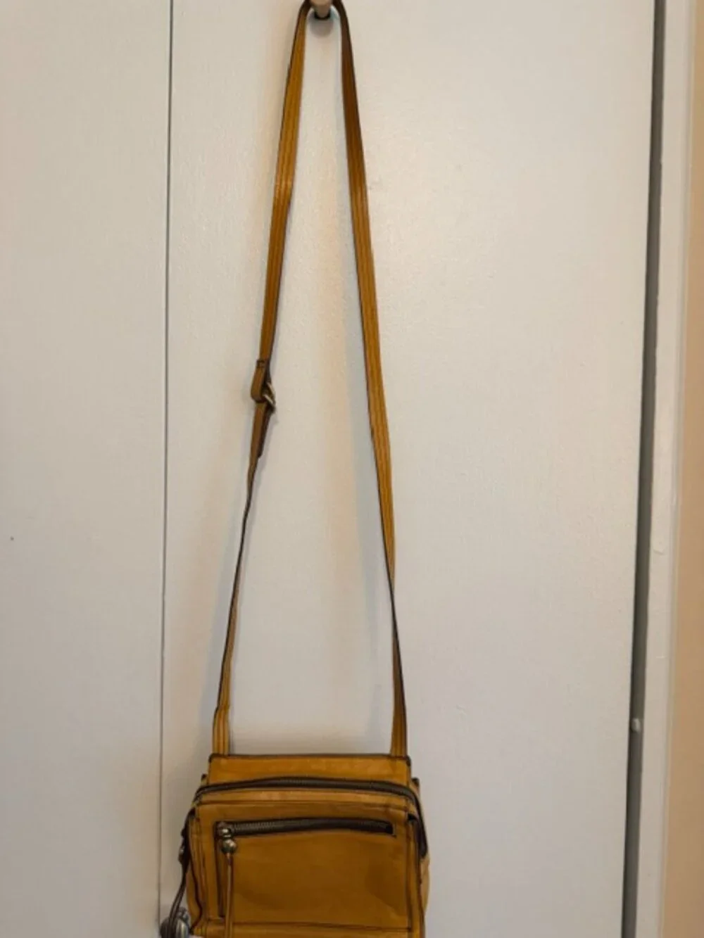HOBO Mustard Yellow Leather Crossbody Bag | Soft Pebbled Leather | Excellent Con